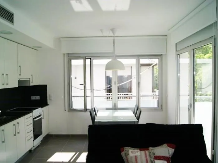Urpa Apartaments Llanca 0*,